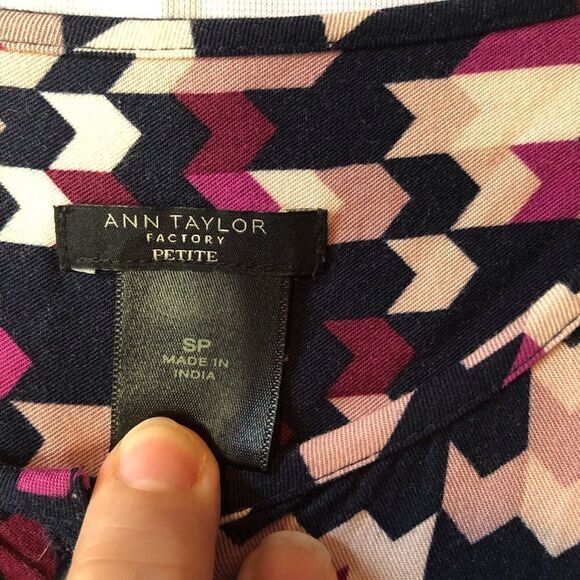 Ann Taylor Factory Graphic Dress With Belt - Picture 8 of 14